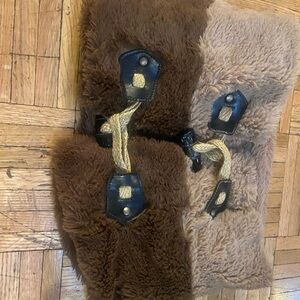 Unisex Brown and Tan Fuzzy Hand neck Warner closer,